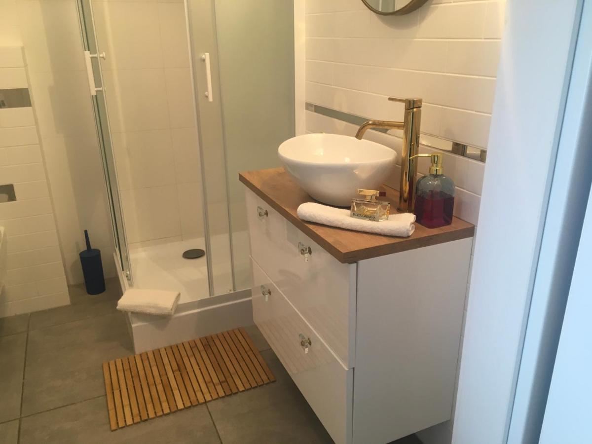 Apartament Marine Holiday Elblag - Winda -Parking W Hali Garazowej -Gratis -Business Stays Экстерьер фото